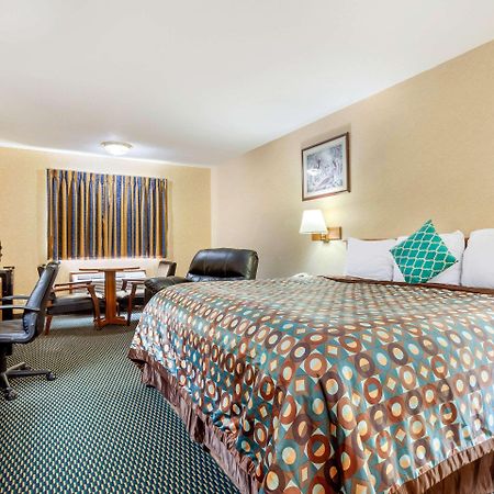 Rodeway Inn Blair Exterior foto